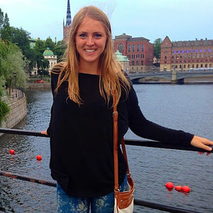 Meet your Posher, Elin